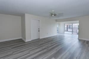 Riviera Beach, FL 33410, Sold 02/24/22