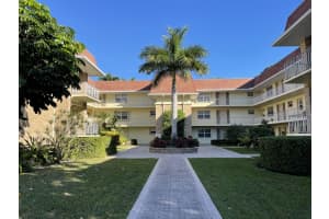 5580 Tamberlane Cir APT 239, Palm Beach Gardens, FL 33418, Sold 04/15/22
