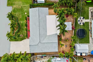 6635 Westview Dr, Lake Worth, FL 33462, Sold 02/15/22