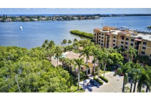 1000 Scotia Dr APT 204, Hypoluxo, FL 33462, Sold 03/18/22
