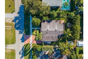 1210 Choctaw St, Jupiter, FL 33458, Sold 03/18/22