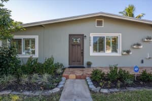 1210 Choctaw St, Jupiter, FL 33458, Sold 03/18/22