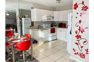 810 Lake Shore Dr, Lake Park, FL 33403, Sold 02/18/22