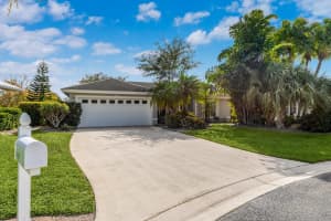 1177 SW Rosemary Ct, Palm City, FL 34990, Sold 03/07/22