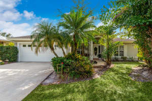1177 SW Rosemary Ct, Palm City, FL 34990, Sold 03/07/22
