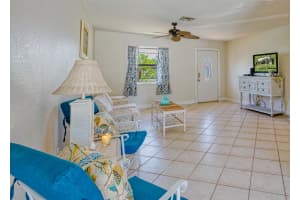 1978 NE 21st Terrace E, Jensen Beach, FL 34957, Sold 02/22/22