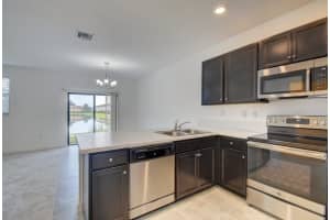 5443 NW 27th St, Margate, FL 33063, Sold 02/15/22