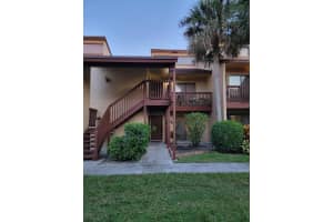 403 Lakeview Dr E, Royal Palm Beach, FL 33411, Sold 03/21/22