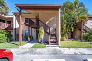 1206 Lakeview Dr E, Royal Palm Beach, FL 33411, Sold 03/01/22