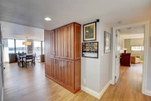 900 NE Spanish River Blvd #2w, Boca Raton, FL 33431, Sold 04/19/22