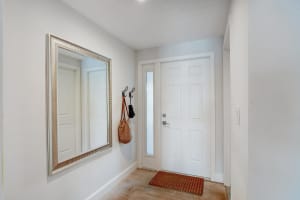 900 Jeffery St, Boca Raton, FL 33487, Sold 03/07/22