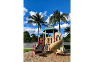 4588 Palmbrooke Cir, West Palm Beach, FL 33417, Sold 03/15/22