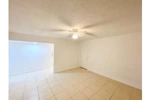 634 NW 13th St, Boca Raton, FL 33486, Sold 02/15/22