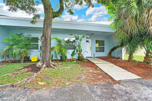 5668 Kimberton Way, Lake Worth, FL 33463, Sold 03/10/22