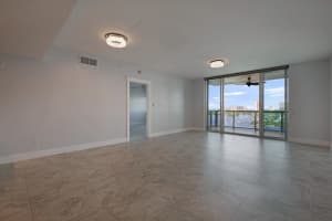 2640 Lake Shore Dr, Riviera Beach, FL 33404, Sold 03/02/22