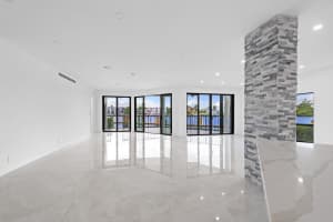 800 Andrews Ave, Delray Beach, FL 33483, Sold 02/25/22