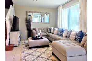 2763 S Evergreen Cir, Boynton Beach, FL 33426, Sold 04/12/22