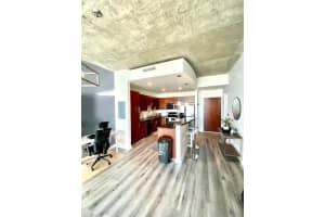 300 S Australian Ave, West Palm Beach, FL 33401, Sold 03/04/22