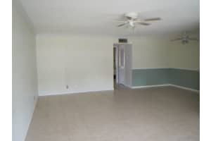 525 High Point Dr, Delray Beach, FL 33445, Sold 04/07/22