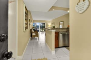 6585 Somerset Dr, Boca Raton, FL 33433, Sold 02/18/22
