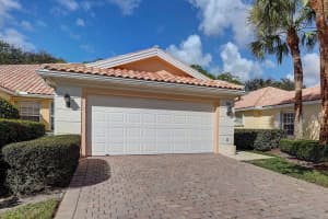 715 SW Balmoral Trce, Stuart, FL 34997, Sold 03/16/22