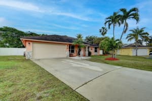 343 Sandpiper Ave, Royal Palm Beach, FL 33411, Sold 03/03/22
