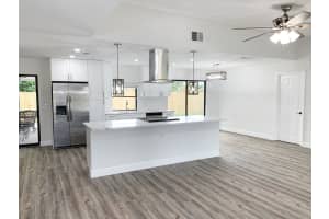 777 Ryanwood Dr, West Palm Beach, FL 33413, Sold 03/07/22