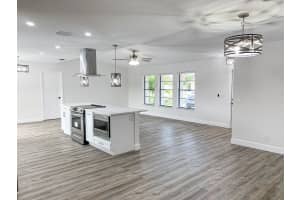 777 Ryanwood Dr, West Palm Beach, FL 33413, Sold 03/07/22