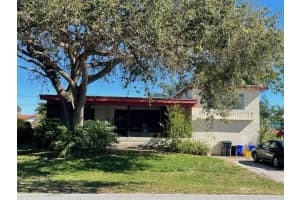 5276 Lake Osborne Dr, Lake Worth, FL 33461, Sold 03/29/22