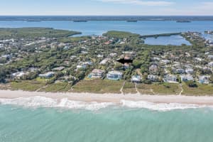 2235 Seaside St, Vero Beach, FL 32963, Sold 03/29/22