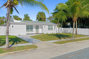 MLS# R10772903, West Palm Beach, Florida 33407