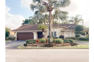 6494 NW 53rd St, Coral Springs, FL 33067, Sold 04/08/22