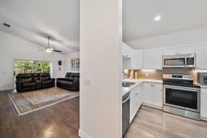 8101 SE Sugar Pines Way, Hobe Sound, FL 33455, Sold 03/15/22