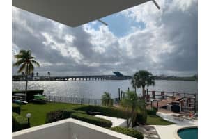 2840 S Ocean Blvd, Palm Beach, FL 33480, Sold 03/09/22