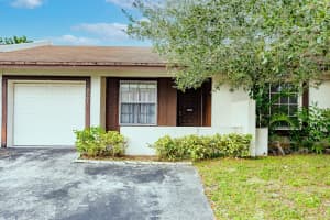 9561 W Elm Ln, Miramar, FL 33025, Sold 03/04/22
