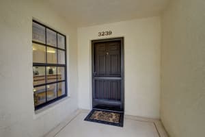 3239 Perimeter Dr, Greenacres, FL 33467, Sold 03/21/22