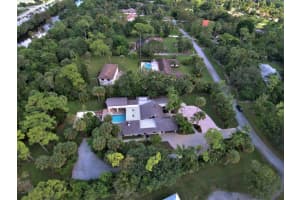 12677 Pineacre Ln, Wellington, FL 33414, Sold 03/15/22