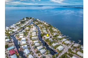 9 North Dr, Key Largo, FL 33037, Sold 04/11/22