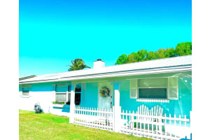 1209 Cherokee St, Jupiter, FL 33458, Sold 03/25/22