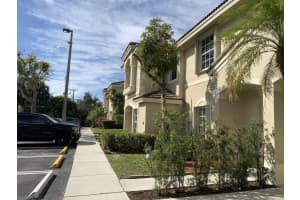 847 Summit Lake Dr, West Palm Beach, FL 33406, Sold 03/15/22