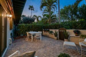 200 S Ocean Blvd, Delray Beach, FL 33483, Sold 03/28/22