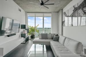 300 S Australian Ave, West Palm Beach, FL 33401, Sold 02/18/22