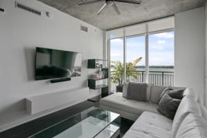 300 S Australian Ave, West Palm Beach, FL 33401, Sold 02/18/22