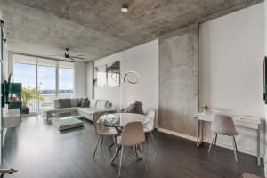 300 S Australian Ave, West Palm Beach, FL 33401, Sold 02/18/22