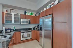 600 S Dixie Hwy #734, West Palm Beach, FL 33401, Sold 04/05/22