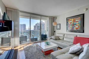350 SE 2nd St, Fort Lauderdale, FL 33301, Sold 04/06/22
