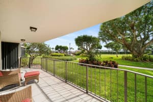 859 Jeffery St, Boca Raton, FL 33487, Sold 05/18/22