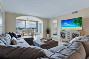 1748 Jupiter Cove Dr, Jupiter, FL 33469, Sold 03/09/22