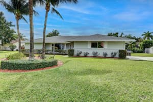 936 SW 35th Ct, Boynton Beach, FL 33435, Sold 03/23/22