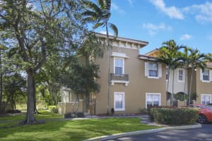 244 Lake Monterey Cir, Boynton Beach, FL 33426, Sold 03/22/22